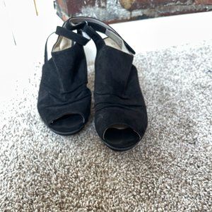 Naturalizer Dooley Fabric Peep Toe Sling Back Heel